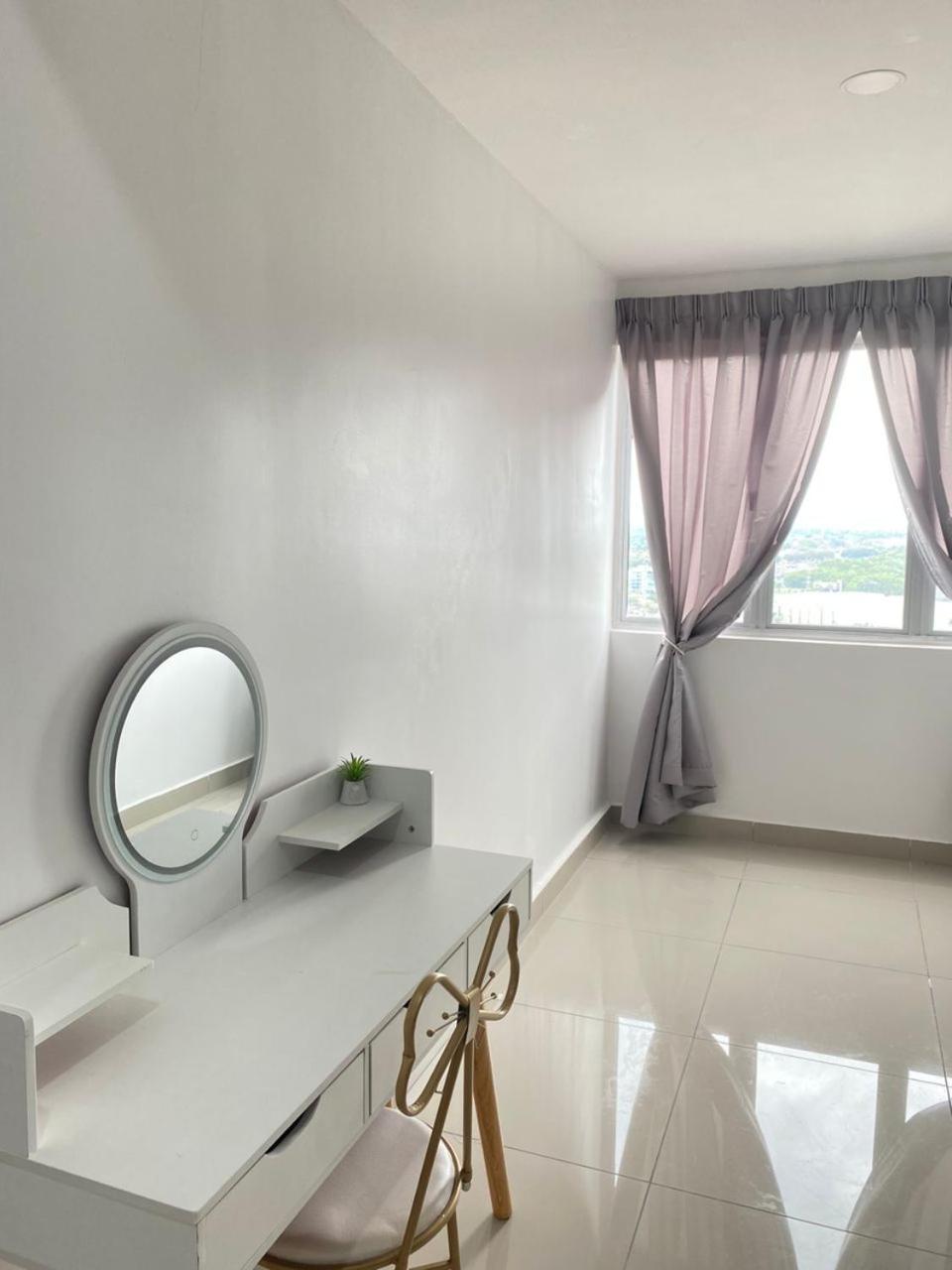 休闲民宿 Leisure Homestay @The Venus Sitiawan Kampong Lumut Kiri Exterior foto
